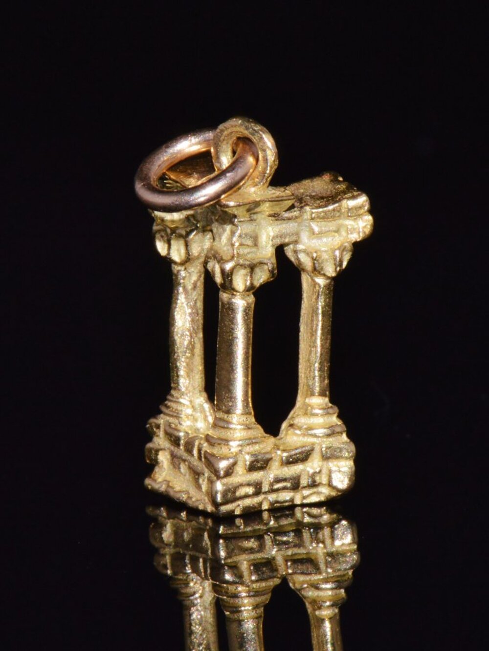 Italian 18K Solid Gold Roman Column Ruins - Temple of Apollo Charm Pendant